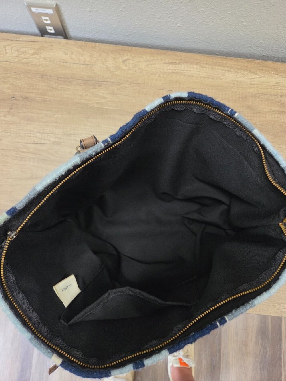 Amasouk Tote Bag